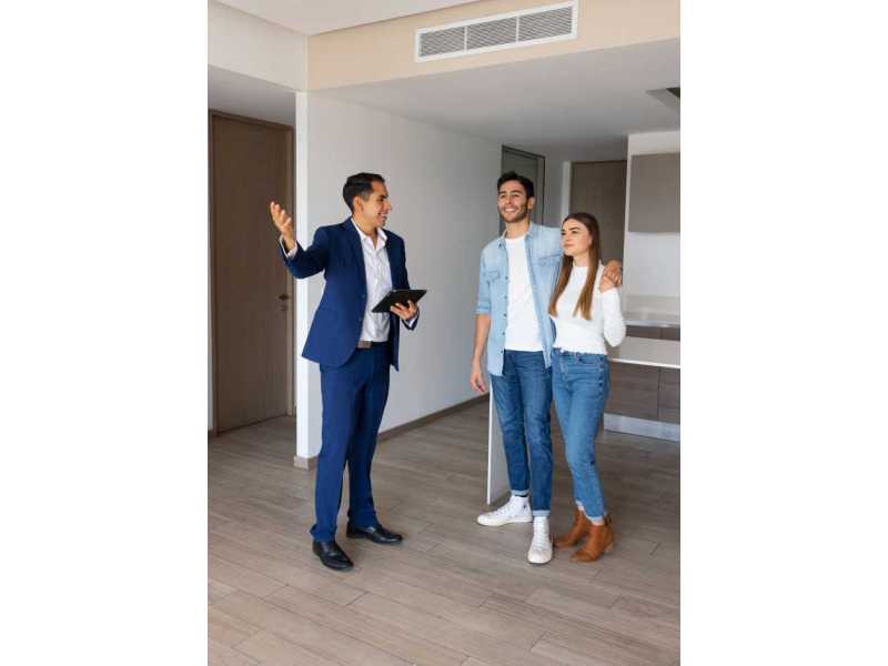 best-realtor-for-home-sales-in-laval-qc-stephane-garneau-small-0