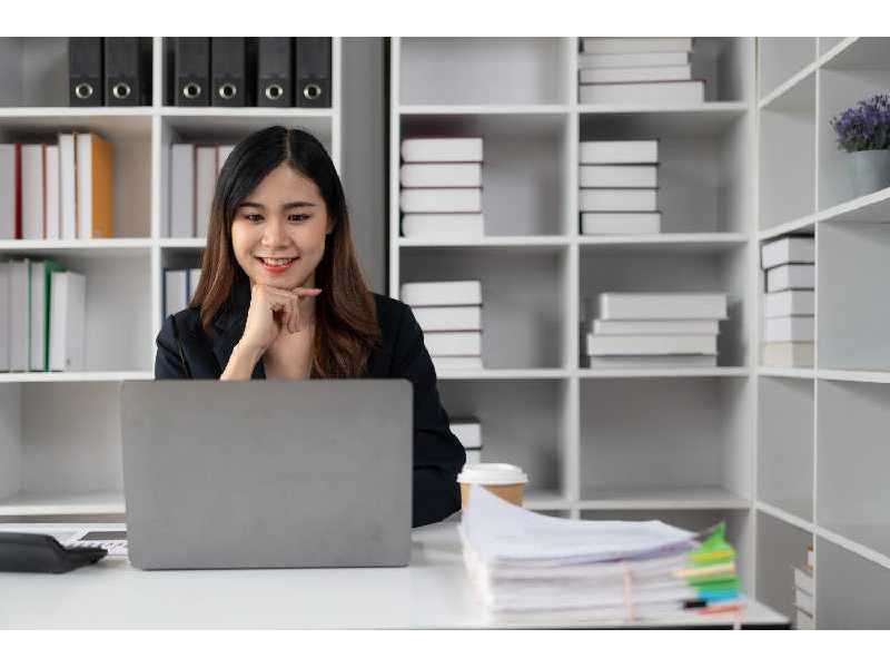 should-i-use-an-accounting-recruiter-to-find-a-job-small-0