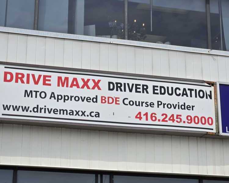 driving-lessons-vaughan-for-safe-confident-driving