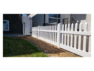 Discover Fence Panels in Canada: Transform Your Property