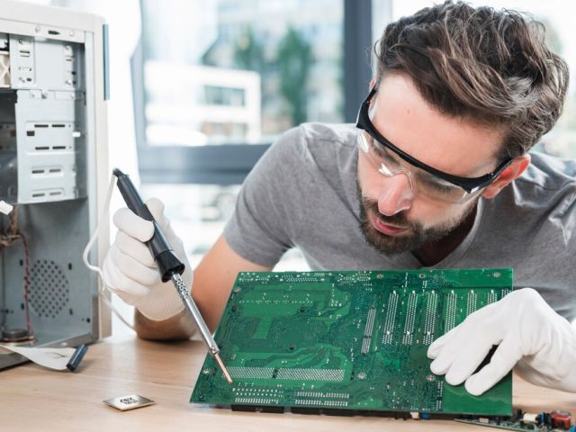 choosing-a-reliable-workstation-computer-builder-in-canada