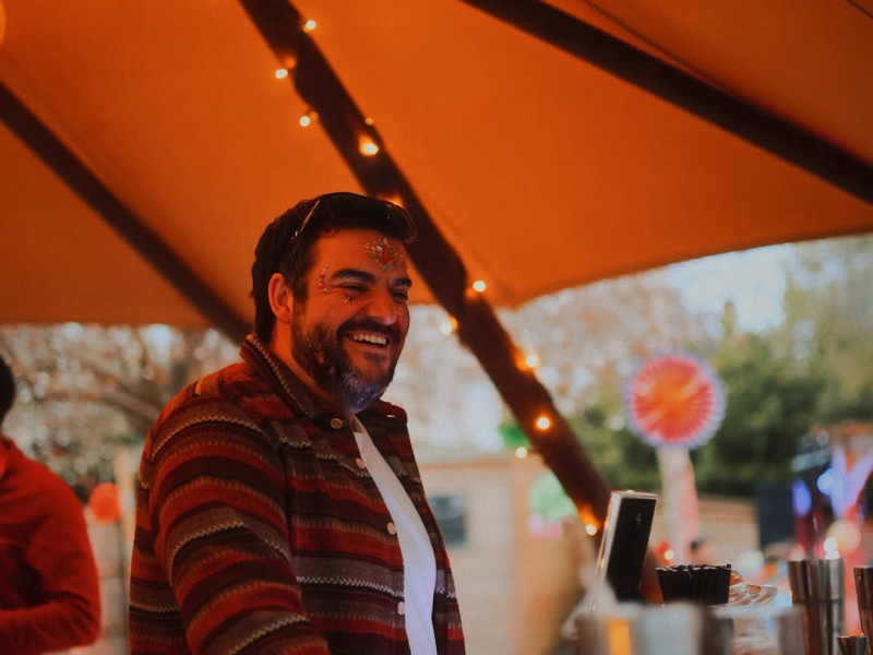 mobile-bar-hire-the-cocktail-post-big-3