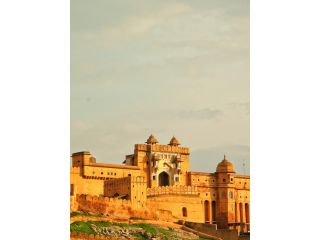 unveil-the-magic-of-jaipur-with-our-fascinating-tours-small-0