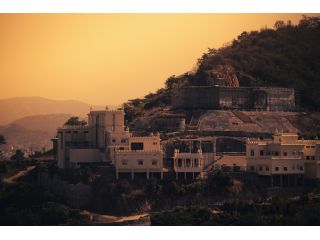 discover-udaipur-rajasthan-in-a-way-youve-never-experienced-before-small-0
