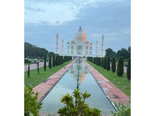 tajmahal-visit-seven-wonder-of-the-world-small-0