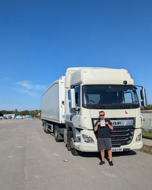 looking-for-professional-hgv-training-in-guildford-big-0