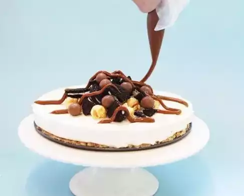 crunchy-chocolatey-oreo-popcorn-for-sweet-cravings