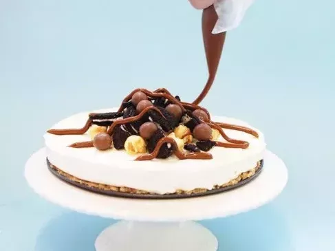 crunchy-chocolatey-oreo-popcorn-for-sweet-cravings
