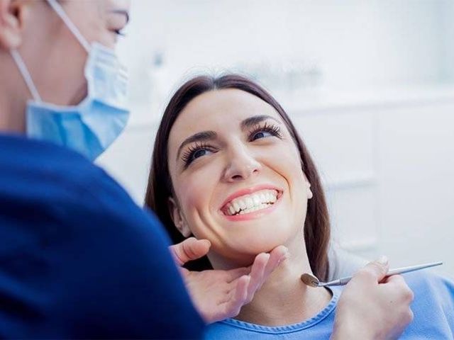 dental-implants-in-bromley