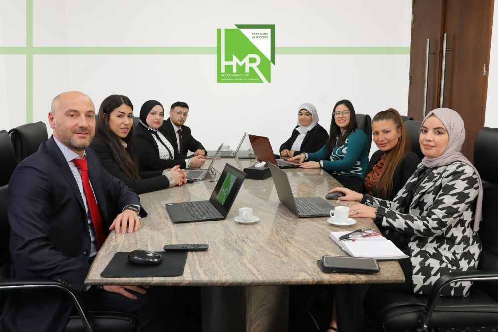 expert-accountants-for-pharmaceutical-company-in-uk-big-0