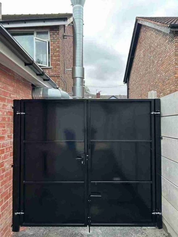 trusted-metal-gate-installation-manchester-big-0