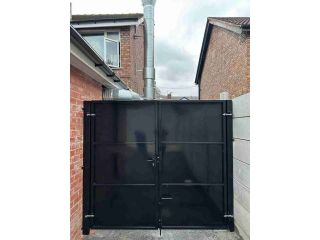trusted-metal-gate-installation-manchester-small-0