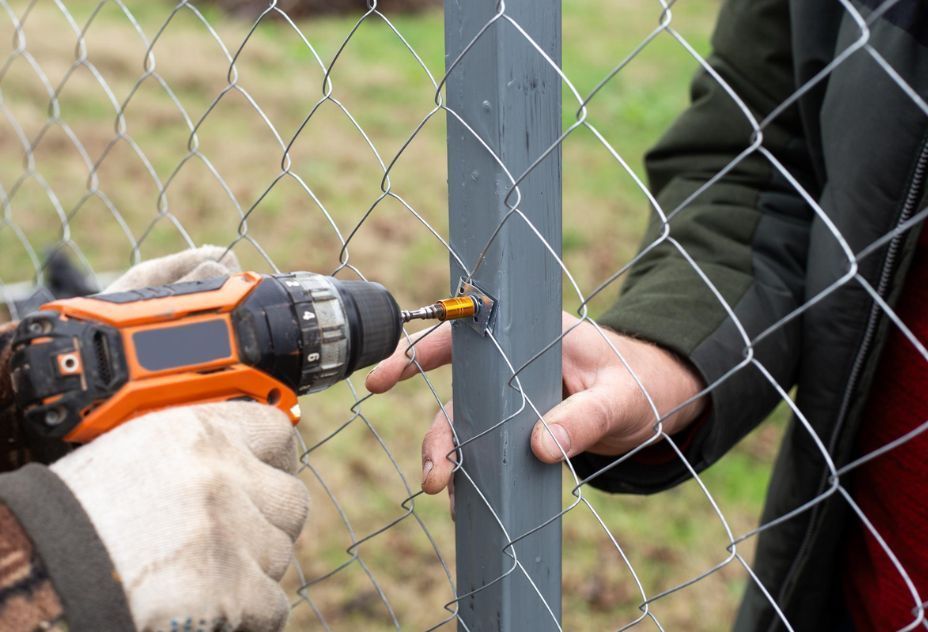 strong-boundary-fencing-installation-for-home-farm-plot-big-0