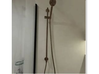 bathroom-design-installation-in-essex-fitted-bathrooms-small-0