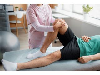 knee-surgeon-offering-advanced-knee-treatment-for-wales-small-0