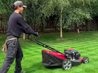 a-trusted-professional-gardening-company-for-homeowners
