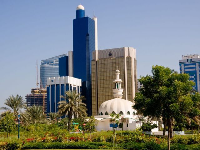 discover-abu-dhabi-holidays-package-culture-and-iconic-landmarks