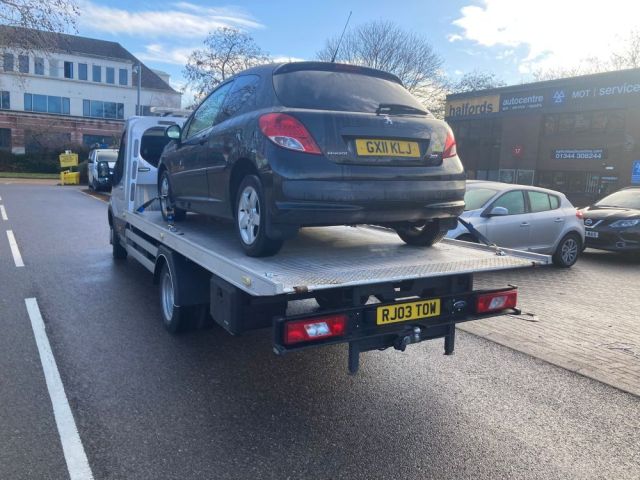 best-roadside-recovery-and-car-towing-service-in-reading