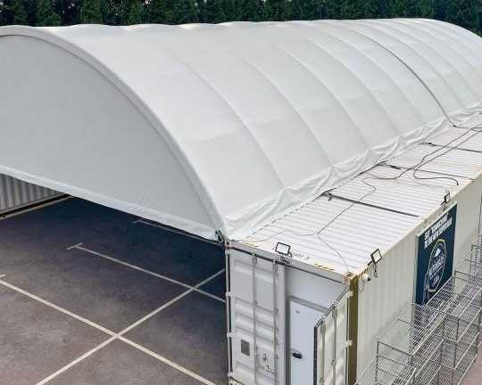 uv-resistant-canopy-coverings-for-harsh-climates