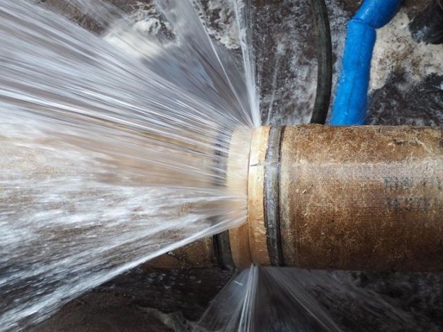 drain-unblock-jetting-in-leeds-bradford-wakefield-halifax