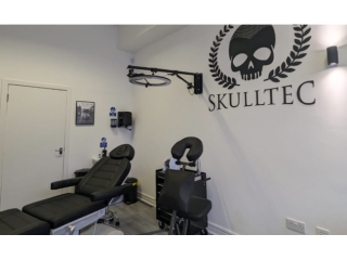 effective-hair-loss-solutions-for-men-in-glasgow-edinburgh-small-0