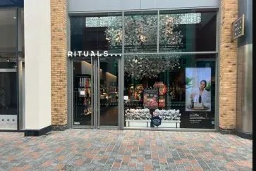 premium-shopfront-solutions-by-colipa-modern-durable-designs-big-0