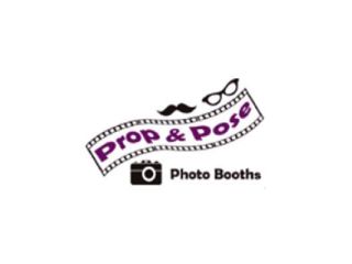 prop-pose-photo-booths-small-0
