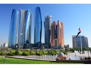 abu-dhabi-holidays-package-culture-and-island-experiences-small-3