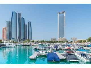 abu-dhabi-holidays-package-culture-and-island-experiences-small-2