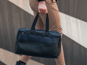smart-travel-essentials-for-organised-journeys