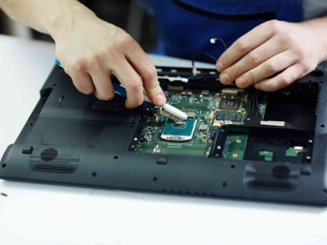 laptop-overheating-repair-services-in-colne-area