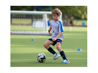 football-academy-woking-kids-coaching-training-small-0