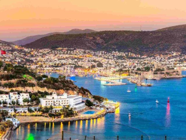 explore-istanbul-holidays-package-culture-and-city-energy