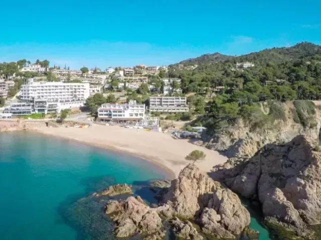 all-inclusive-coach-holidays-spain-easy-escapes
