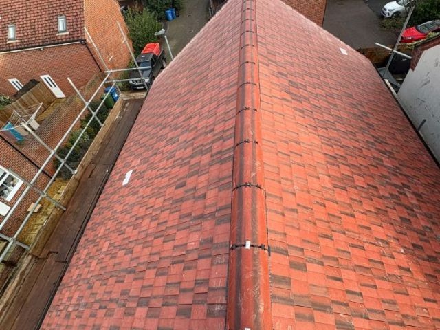 roof-cleaning-lightwater
