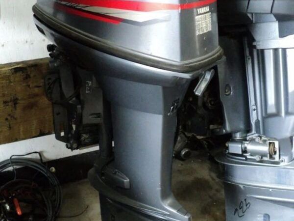 buy-1999-yamaha-40-hp-2-stroke-20-shaft-outboard-motor-for-sale