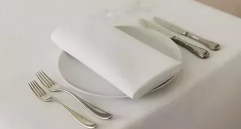 trusted-commercial-linen-hire-for-hotels-restaurants-events-big-0