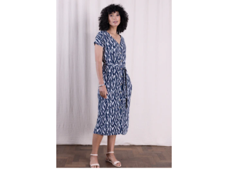 discover-sustainable-clothing-for-everyday-living-small-0