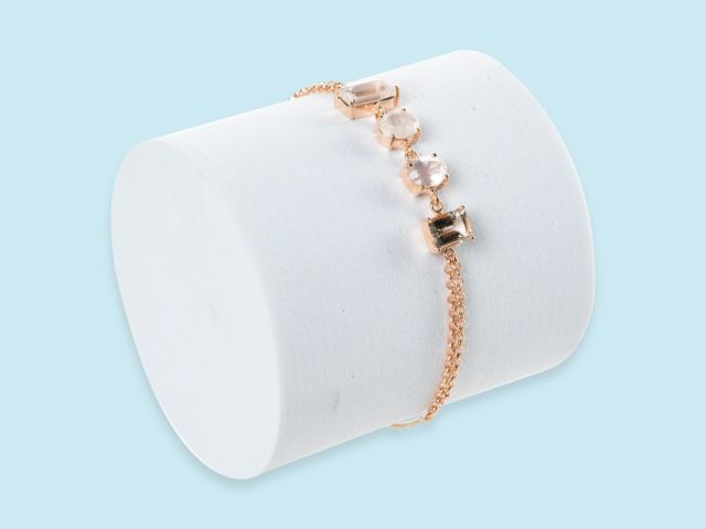 purchasing-healing-bracelets-from-acala-healing