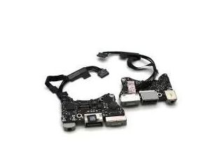 macbook-air-parts-range-for-screens-keyboards-and-battery-small-3