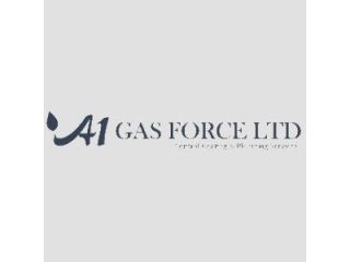 qualified-niceic-approved-electrician-small-0