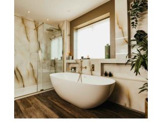 professional-bathroom-renovation-london-small-0