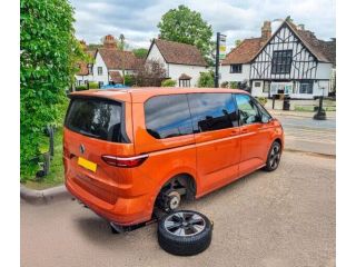 professional-mobile-caravan-tyre-fitters-you-can-trust-small-0