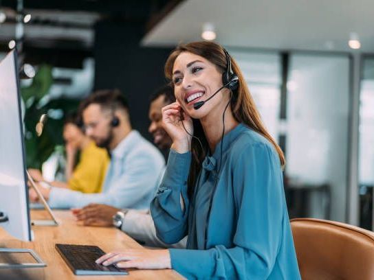 professional-uk-call-answering-service-247-reliable-support