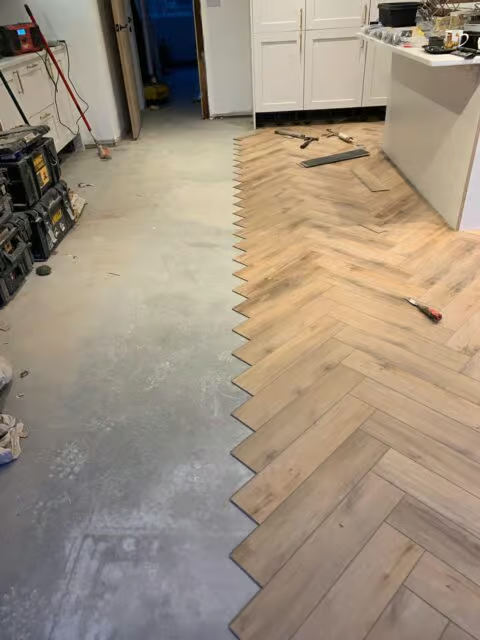 professional-hardwood-floor-fitting-services-by-db-flooring-big-0