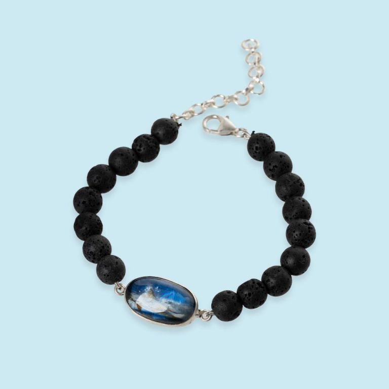 earthing-bracelet-from-acala-healing-in-the-uk-big-0