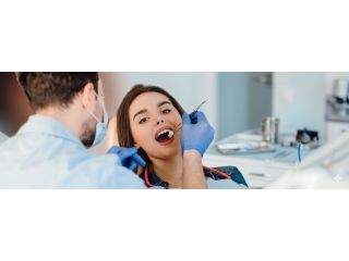 advanced-smile-solutions-with-a-cosmetic-dentist-in-bristol-small-0