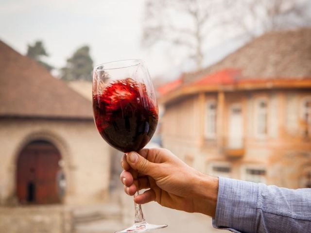 red-wine-online-premium-moravian-czech-bottles-delivered