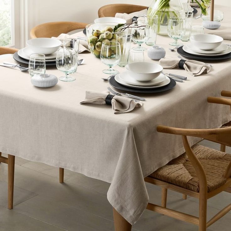 luxury-commercial-linen-tablecloth-premium-linen-hire-service-big-0