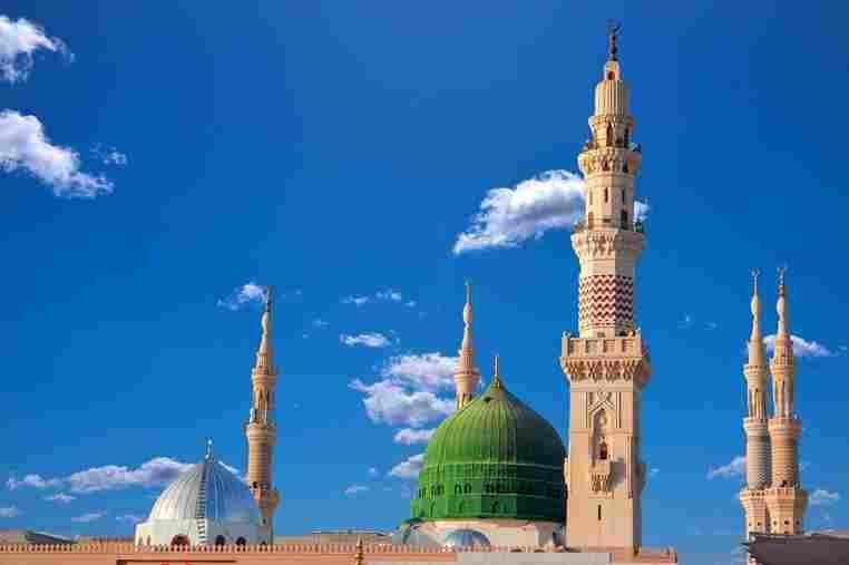 explore-hajj-packages-sacred-journey-with-care-big-1